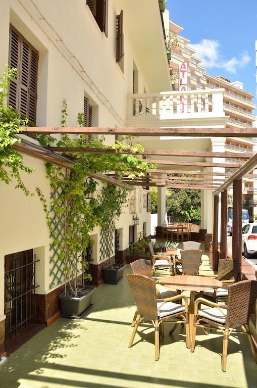 Hostal Atlanta 엘아레날 외부 사진