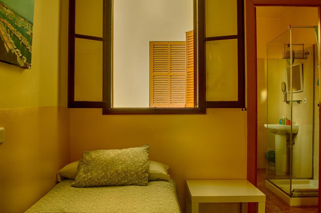Hostal Atlanta 엘아레날 외부 사진