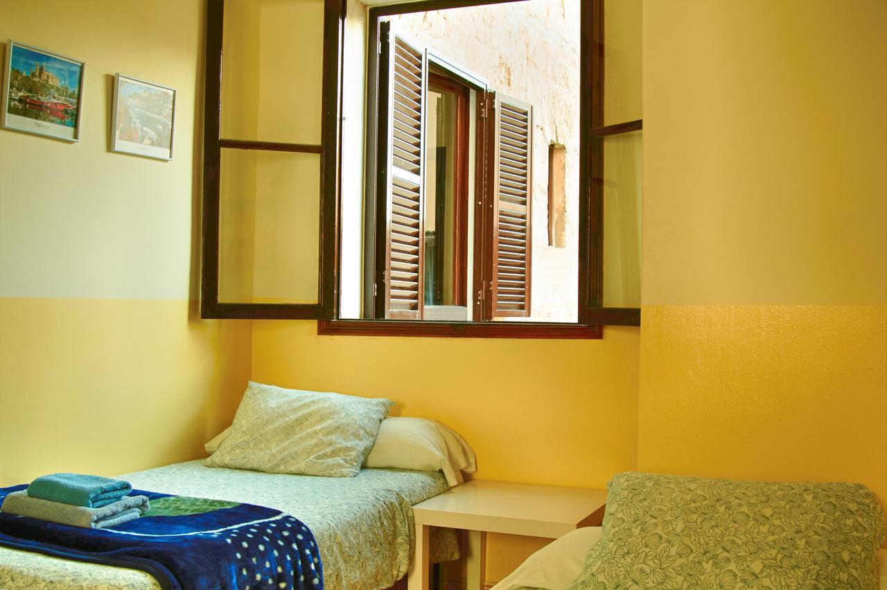 Hostal Atlanta 엘아레날 외부 사진