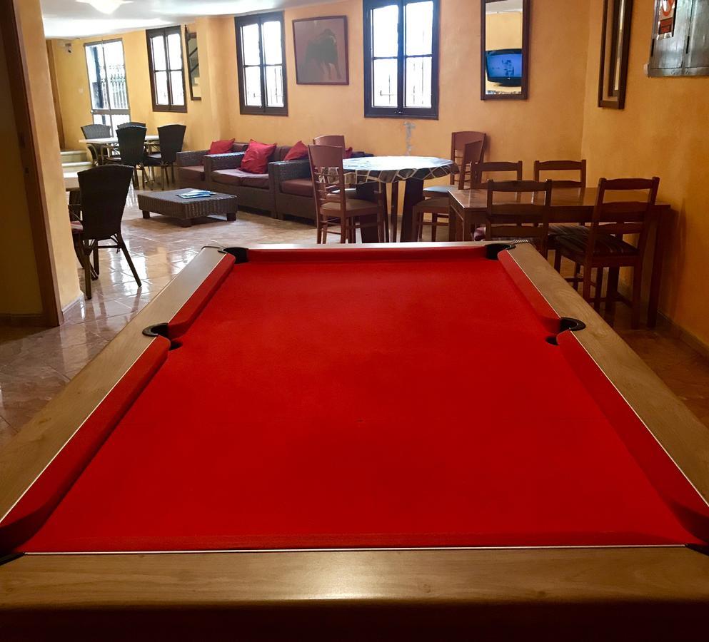 Hostal Atlanta 엘아레날 외부 사진